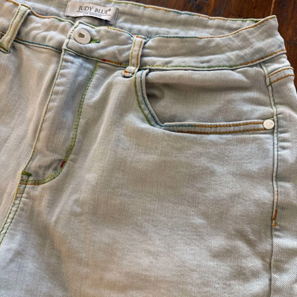 Judy Blue Light Wash Denim Shorts | Size 1XL | Rainbow Stitching Plus Si… - Image 3