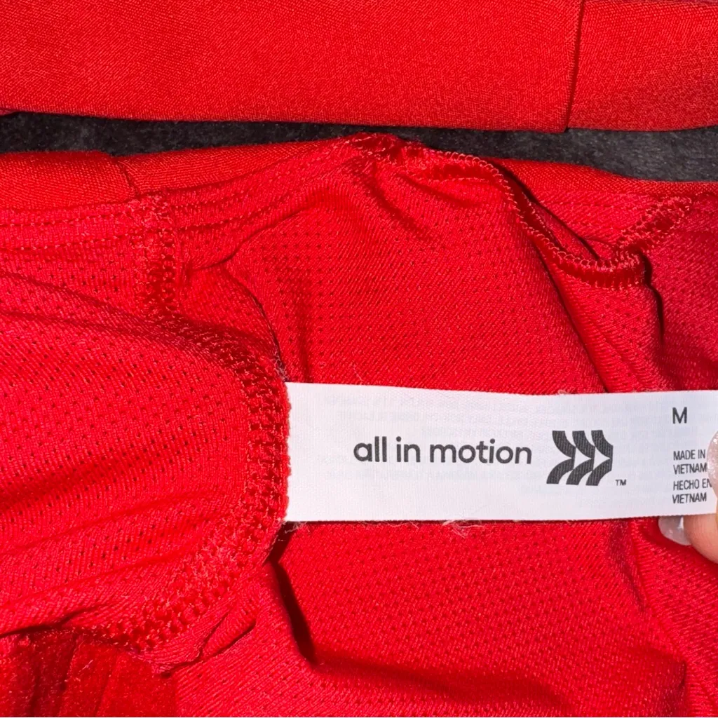 Women’s Red All In Motion Fitness Workout Gym Tank Top Medium - Image 6