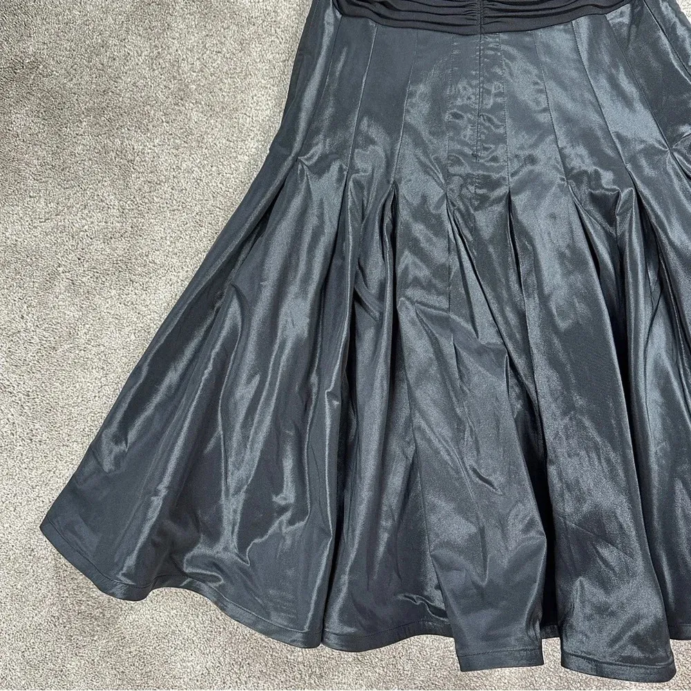 Tadashi Shoji Black Taffeta Fit and Flare Cocktail Formal Evening Dress Size 6 - Image 9