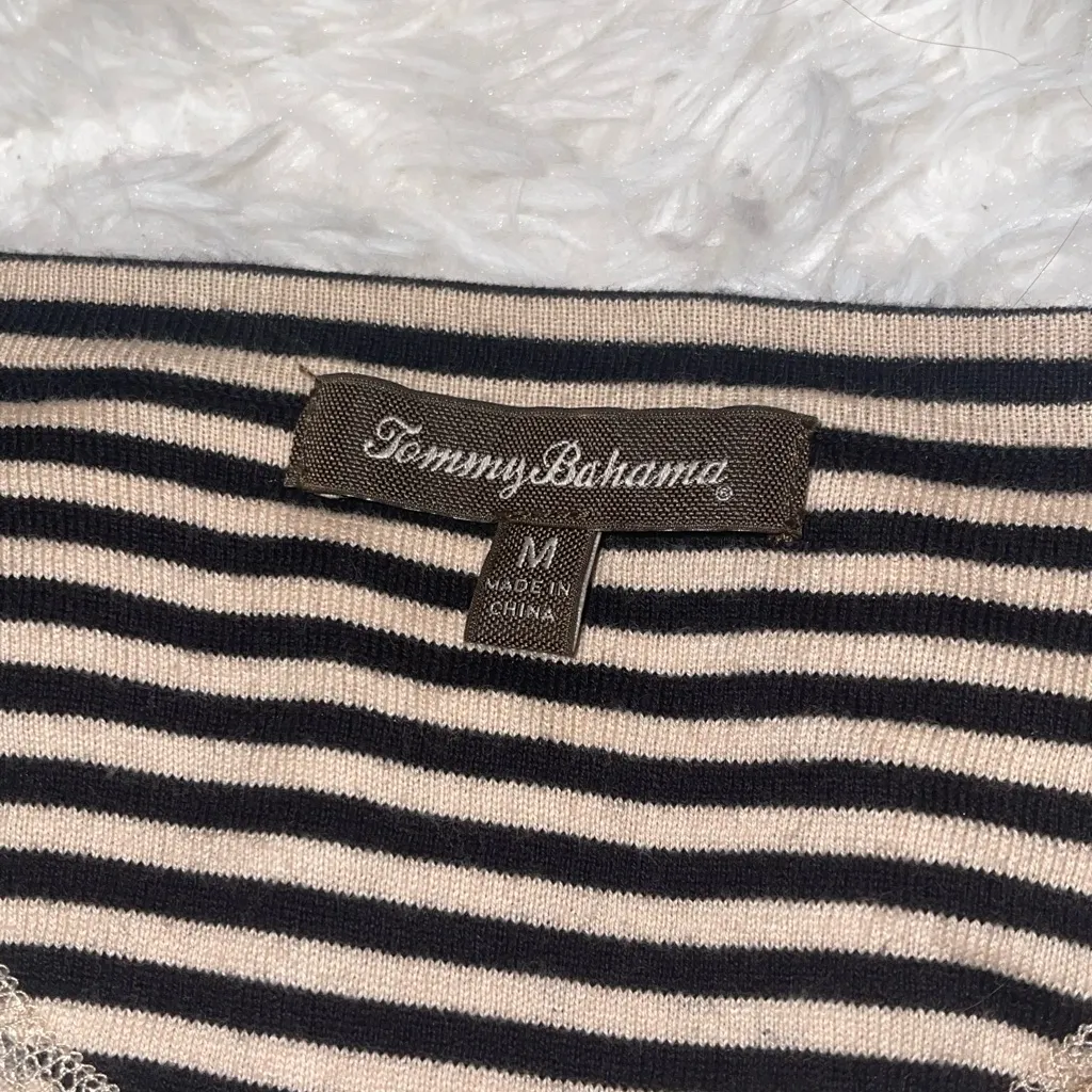 Tommy Bahama tan black leopard print v-neck short sleeve cardigan sweater M - Image 4