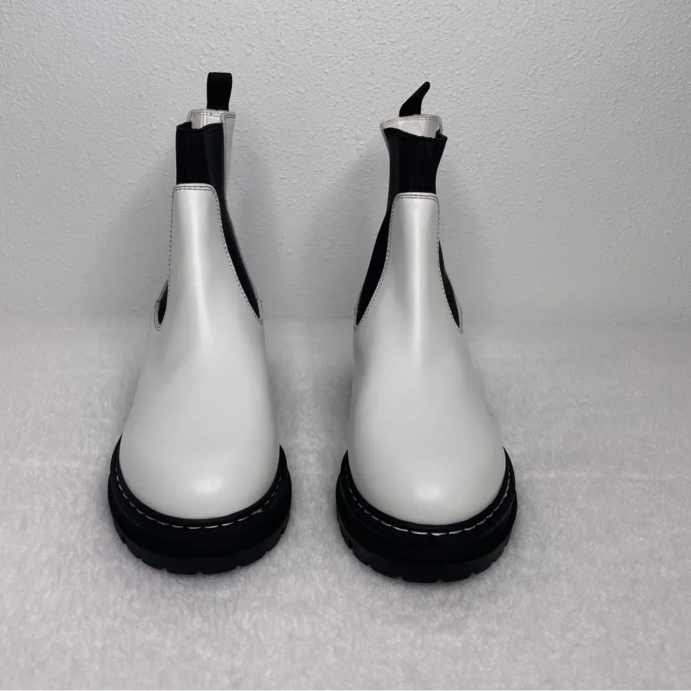 NWOB Marc Fisher Patrick Chelsea Boot in White size 8 - Image 6