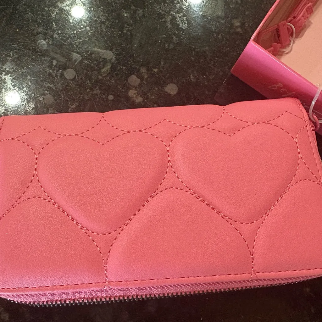 Betsey Johnson Fuchsia Wristlet Clutch
FIRM ON PRICE - Image 6