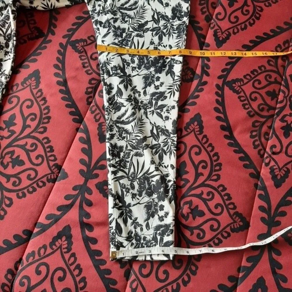 Rope Picnic Floral Black & White Casual Pants Stretchy XS/S Size undefined - Image 10
