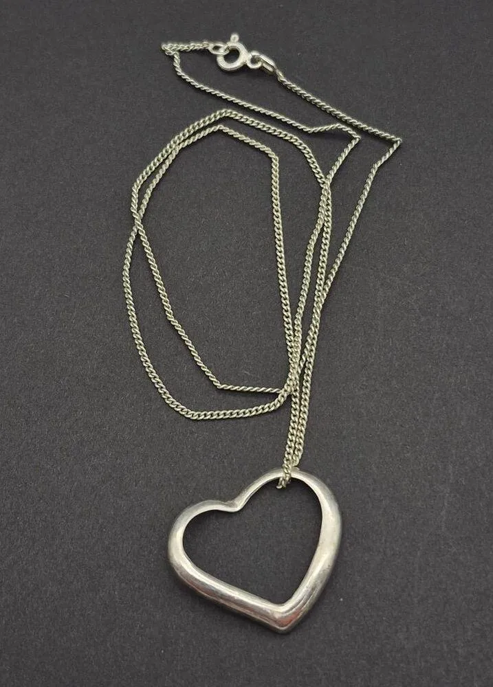 Vintage Sterling Silver Chain and Open Heart Pendant Necklace 18" Valentine Gift - Image 4