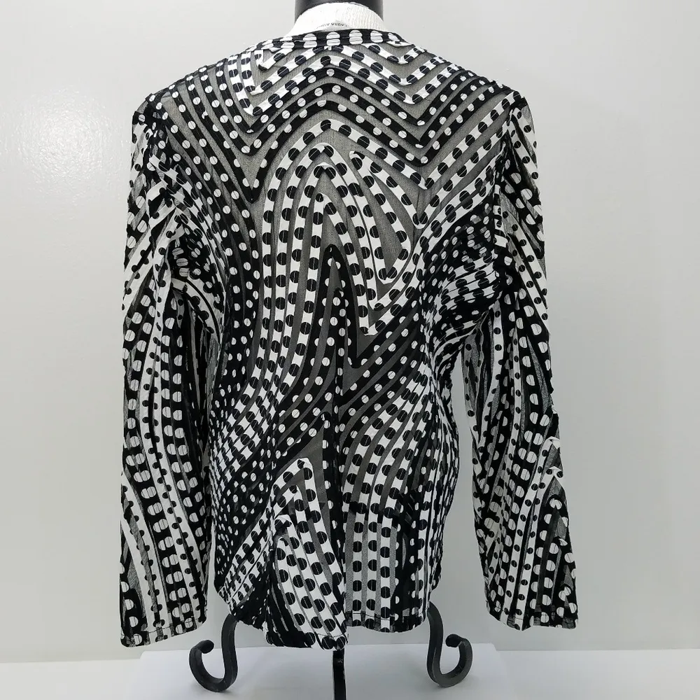 Laura Ashley Black and White zippered jacket - Image 3