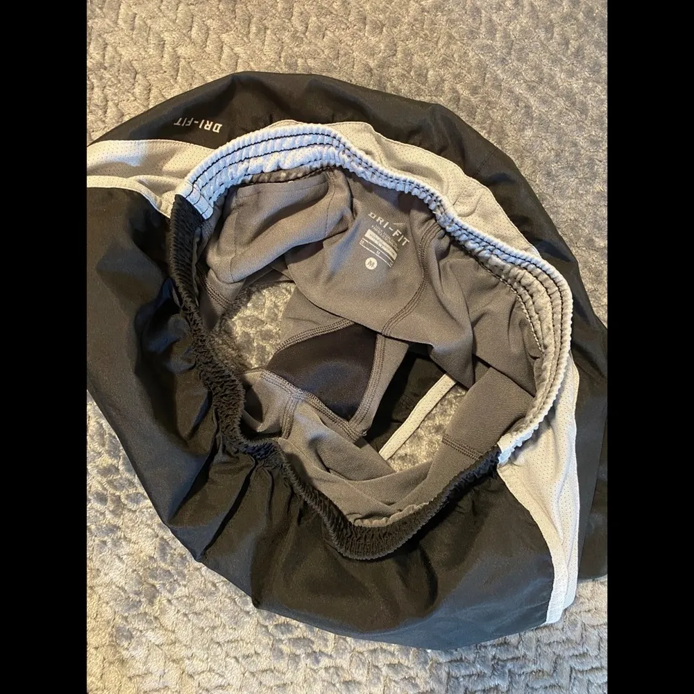 Nike  Running Shorts - Image 7