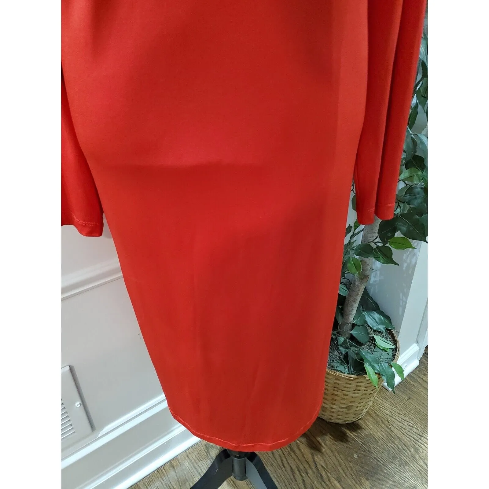 Calvin Klein Women's Red Polyester Round Neck Long Sleeve Knee Length Dress 20W - Image 5