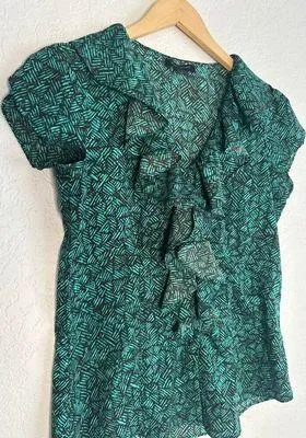 Banana Republic Silky Green Ruffle Button Front Top Cap Sleeve Office Forest - Image 2