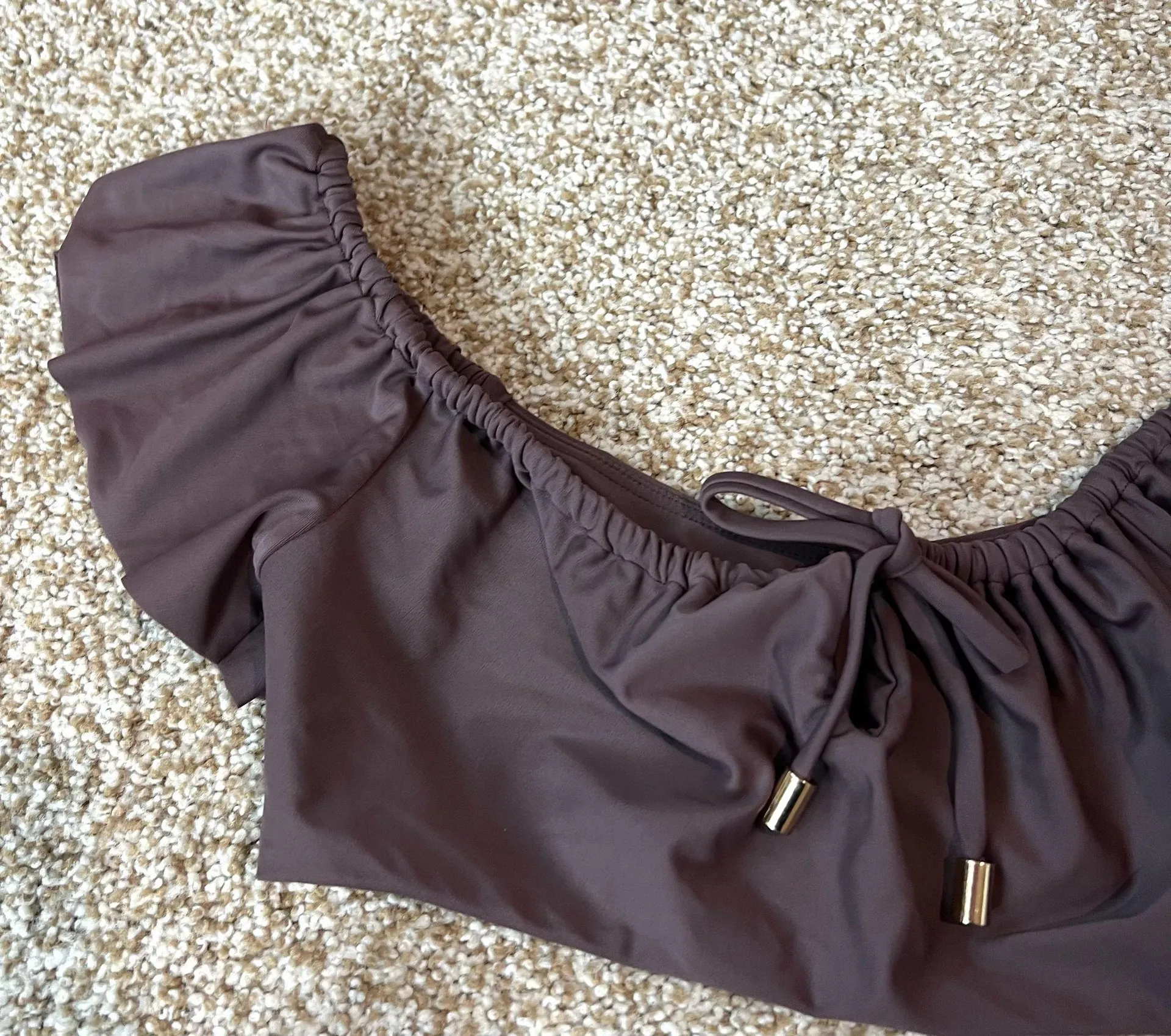 MINKPINK  Revolve Brown Ruffle Off-Shoulder Bikini Set Size Small - Image 9