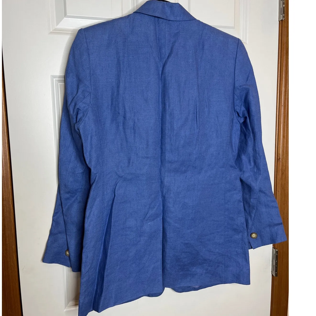 VINTAGE L L Bean Size 4 Light Blue 3 Button LINEN Blazer with Pockets - Image 2