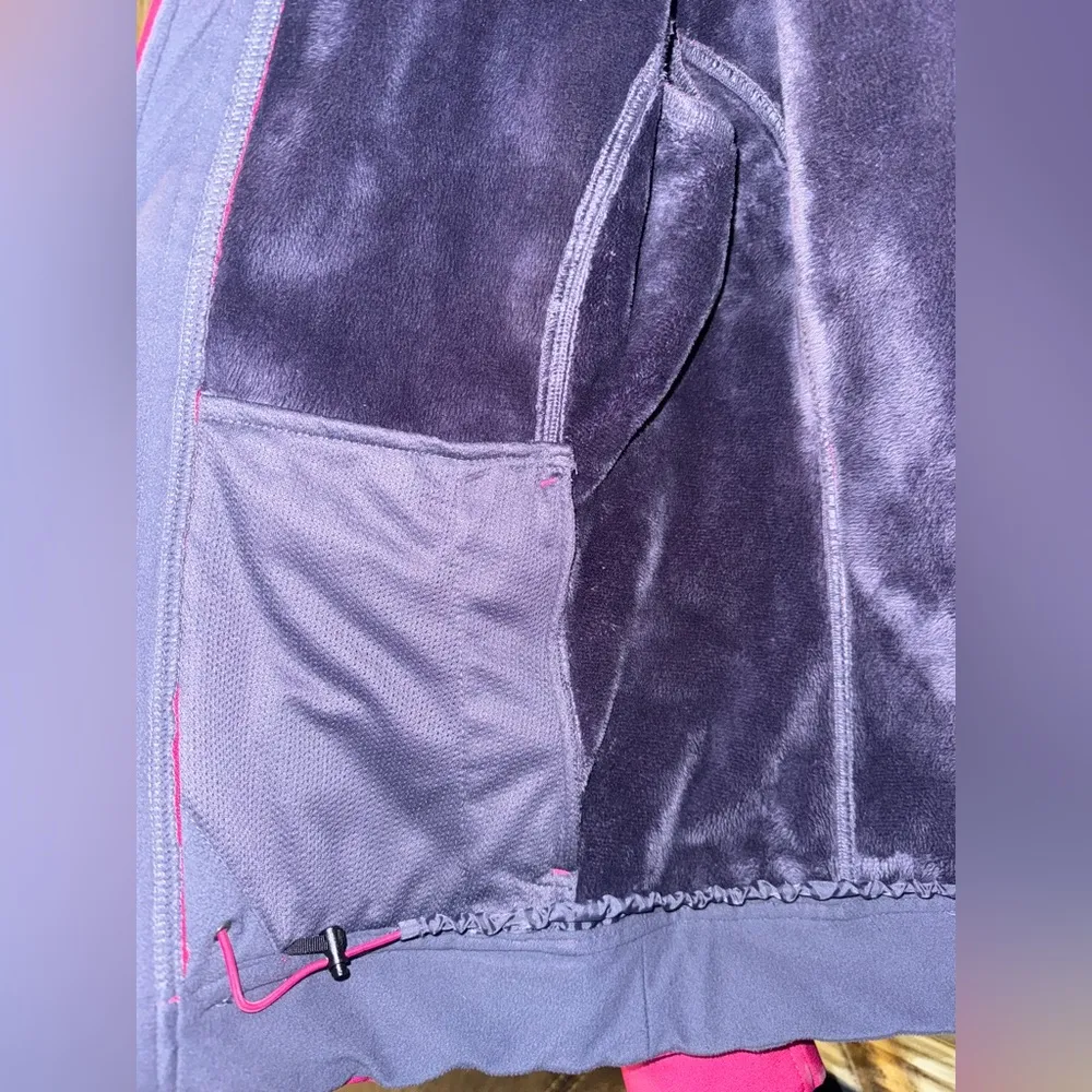 The North Face Chromium Thermal Jacket Color: Passion Pink- Small - Image 6