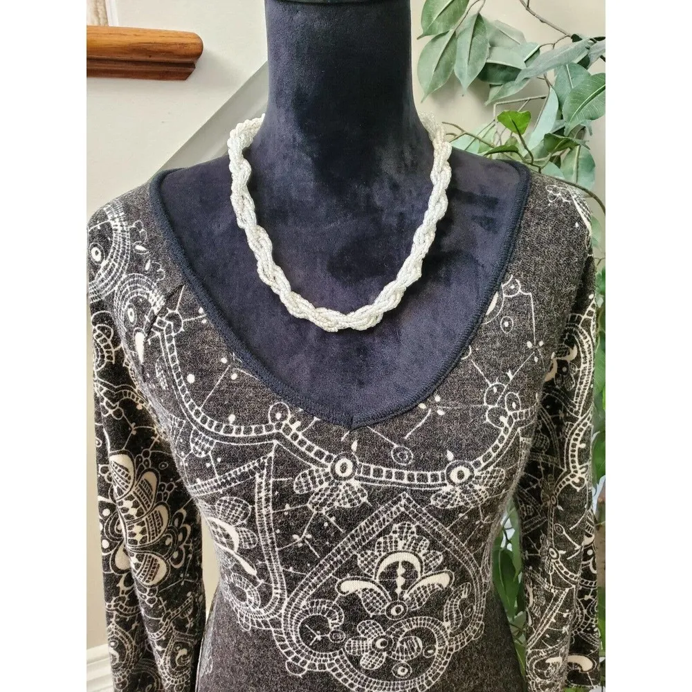 Aryeh Women Gray Acrylic Scoop Neck Long Sleeve Casual Knee Length Dress Size M - Image 2