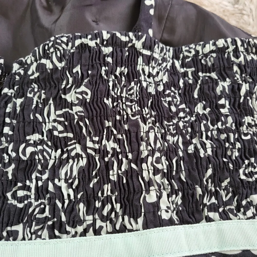 R&K Originals Sleeveless Floral Dress Size 14 - Image 8