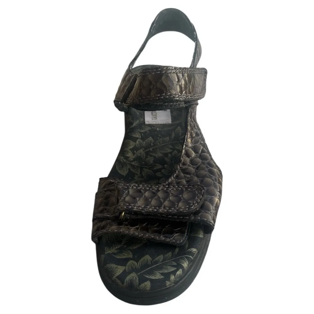 Green and Black Sandals with Stylish Design Size 8 - Image 6