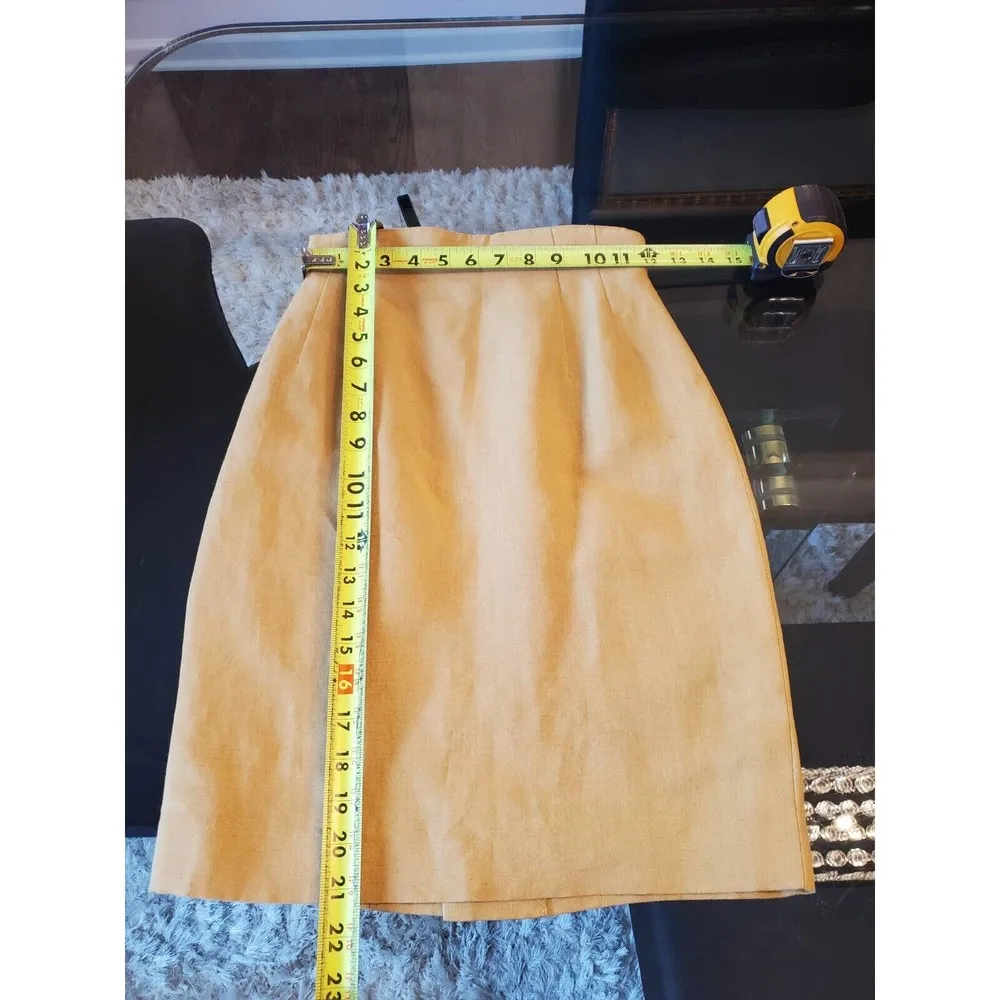 Nuova Stella Women's Cream Polyester Short Sleeve Blazer & Skirt 2 Pc's Suit S - Image 10