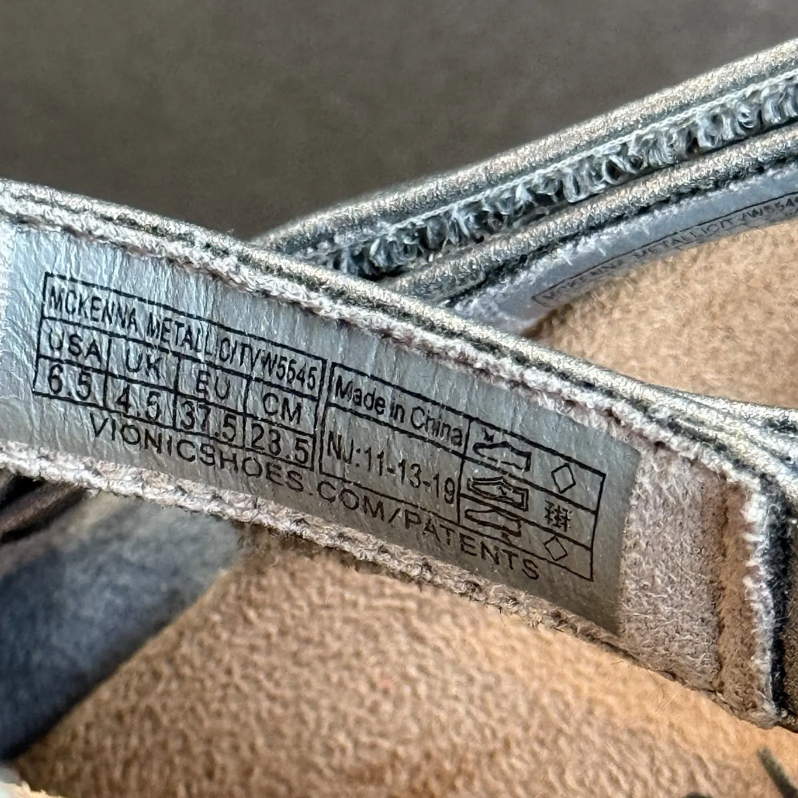 Vionic McKenna Metallic Wedge Sandal Shoes Women US 6.5 Pewter Slingback Comfort - Image 7