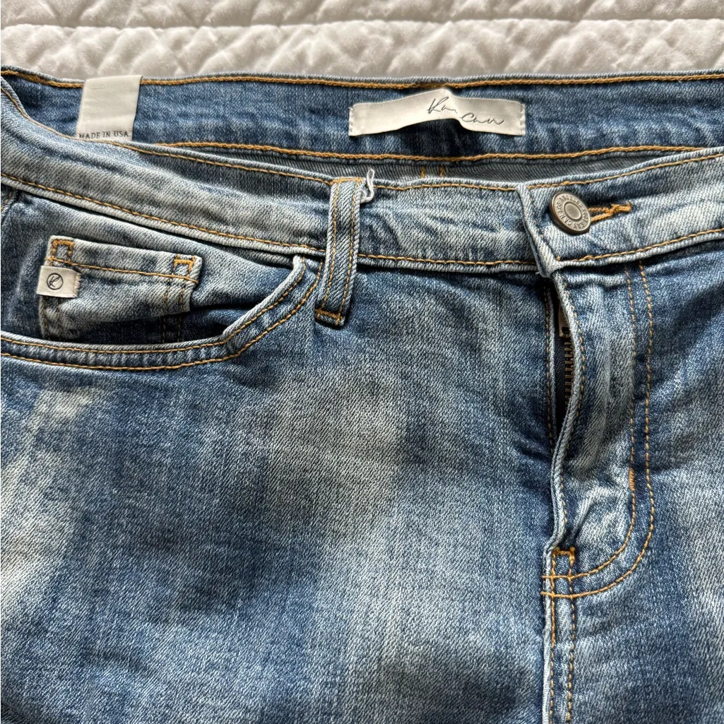 Women’s Distressed Blue Jeans Size 26 - Image 2