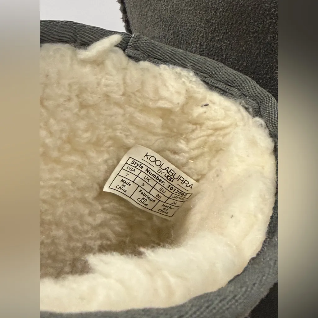 Koolaburra by UGG Tall Gray Shearling Boots Women’s 7 Classic Cozy Winter - Image 9