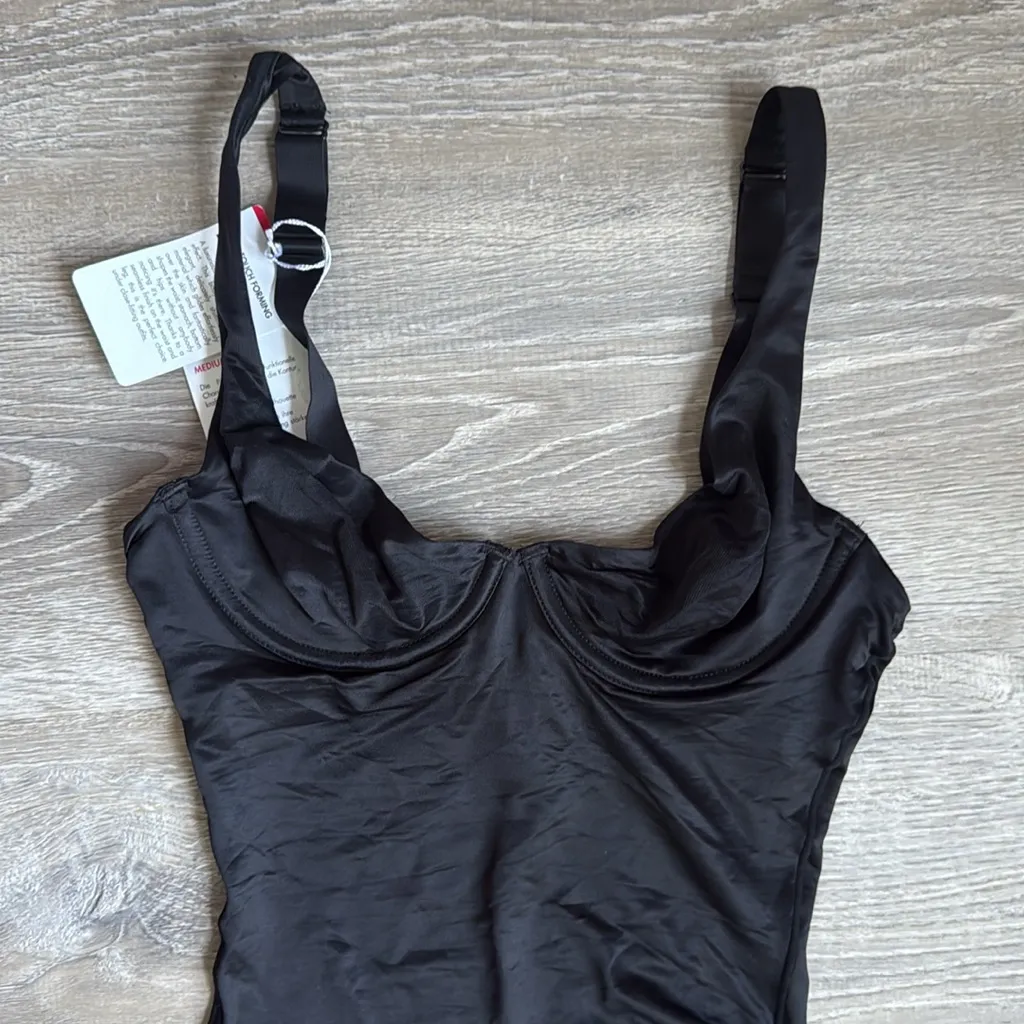 NEW Wolford Sheer Touch Forming Body 36B Black Size undefined - Image 5