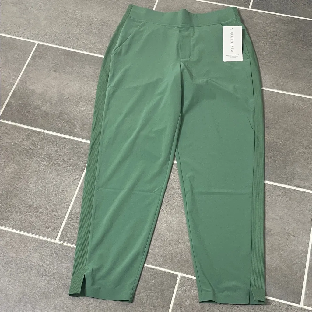 Athleta  Brooklyn Ankle Pants size 4 - Image 2