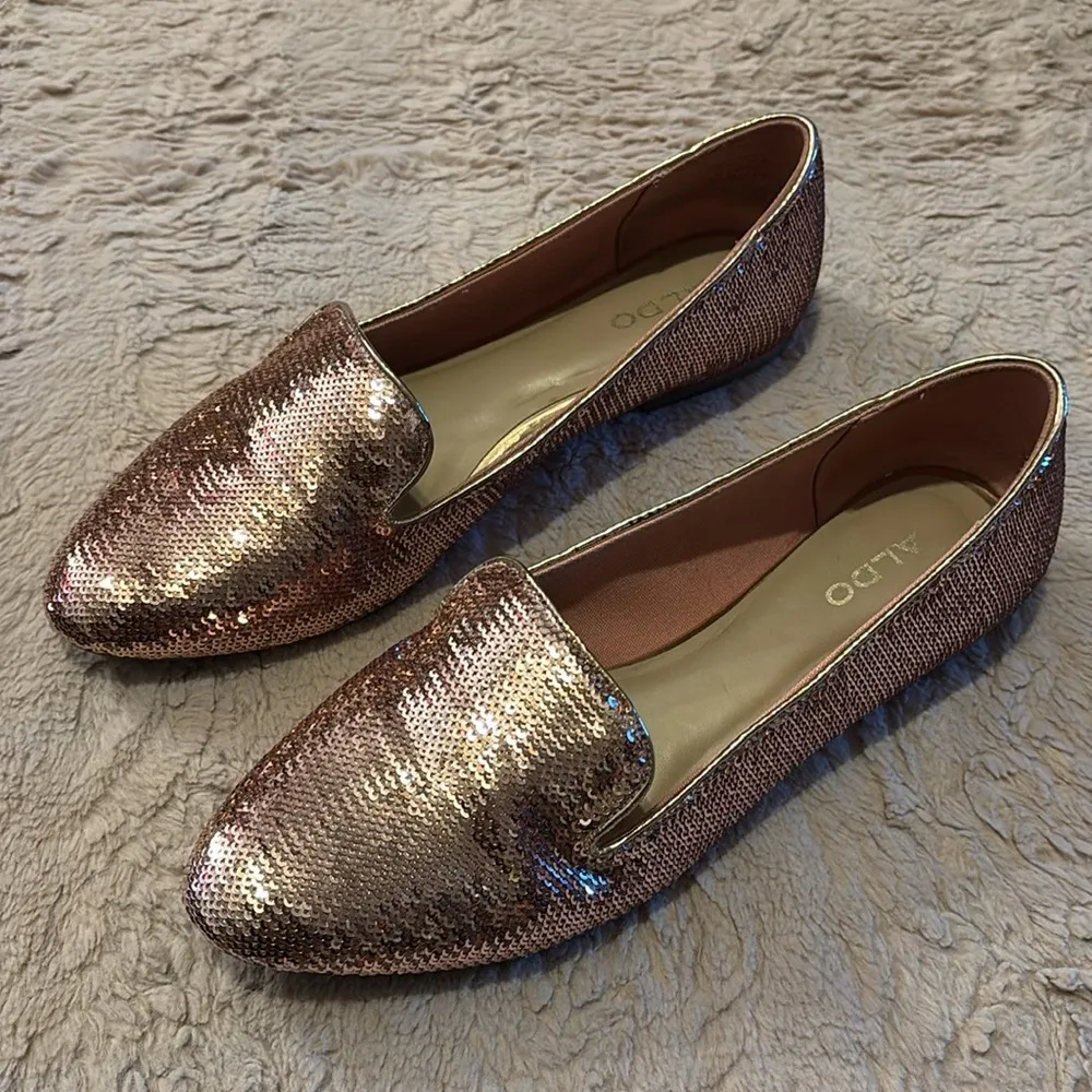 size 8 shoes - Image 2