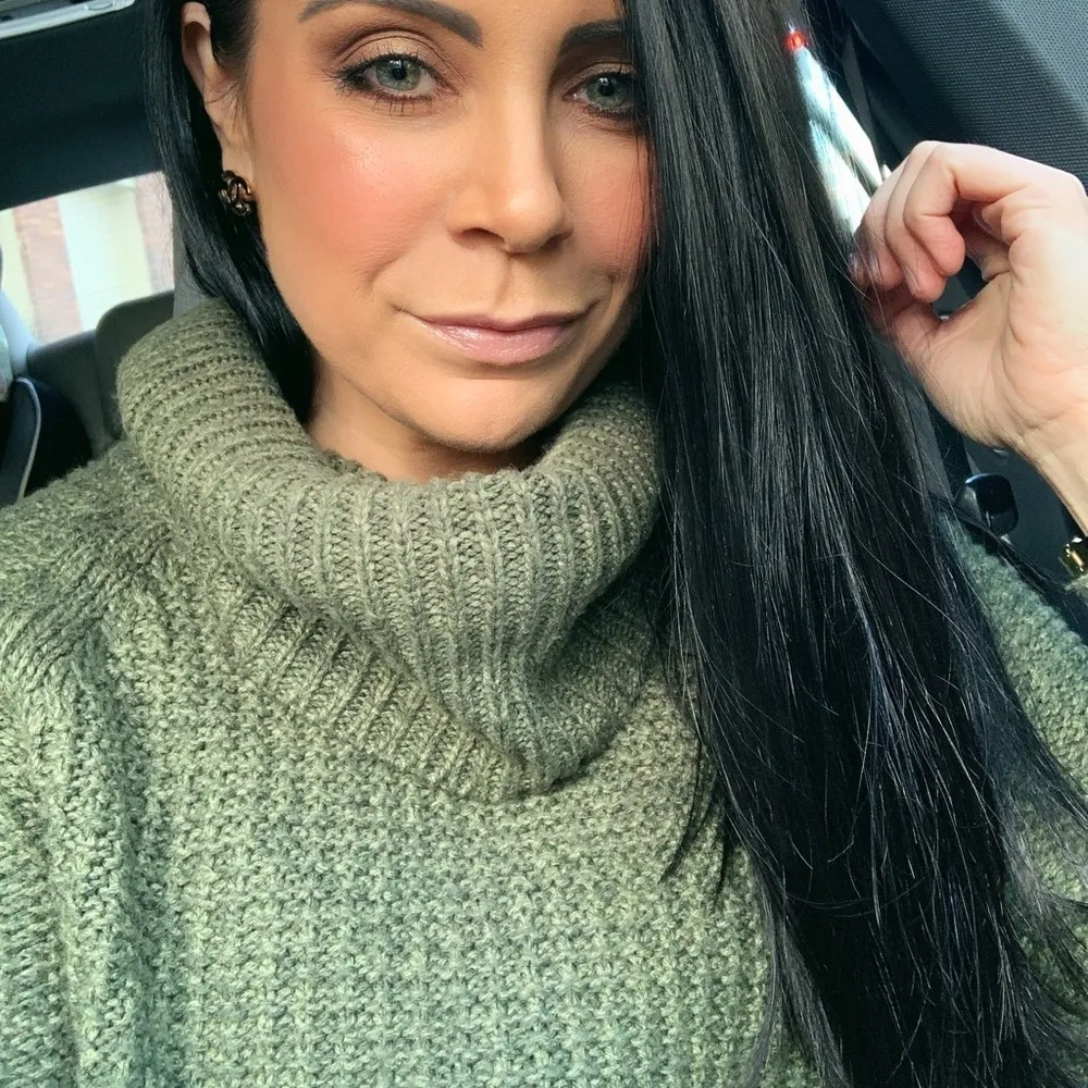 Green Cowl Neck Tunic Length Sweater Medium Blogger Favorite - Image 7