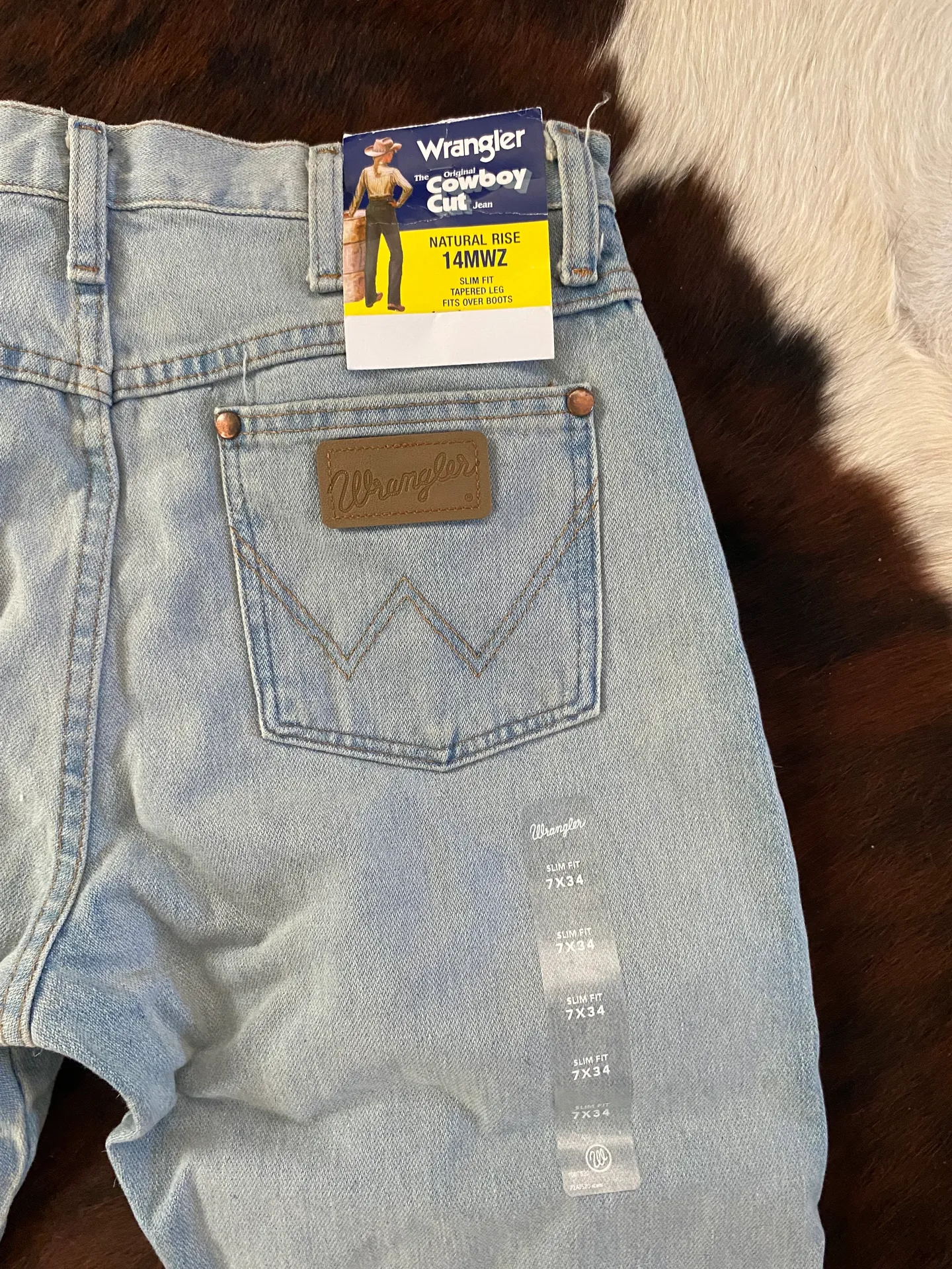 Cowboy Cut Jeans - Image 3