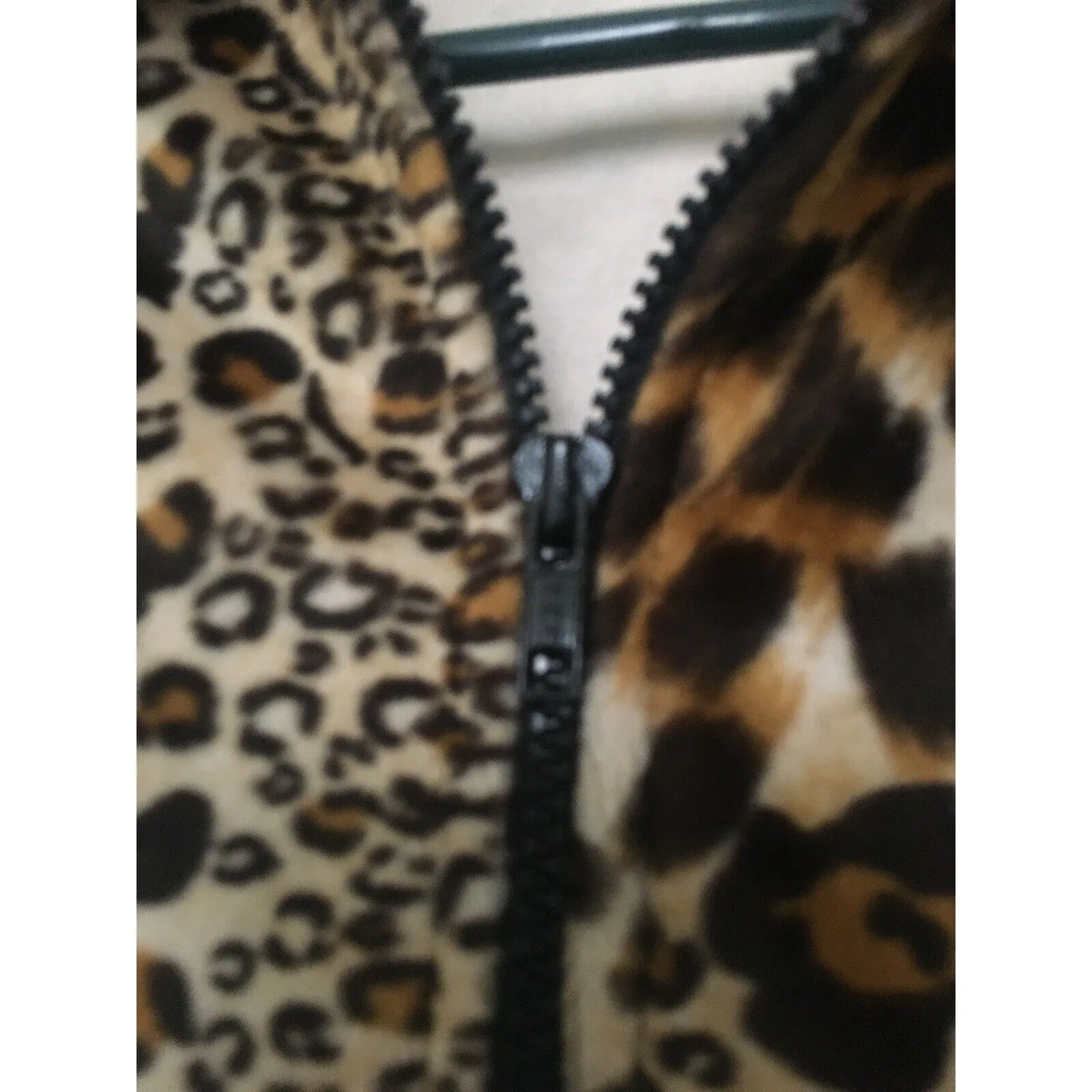 Vtg Selene Sport Women's Juniors Leopard Print Soft Fleece Zip Jacket Size M Size M - Image 4