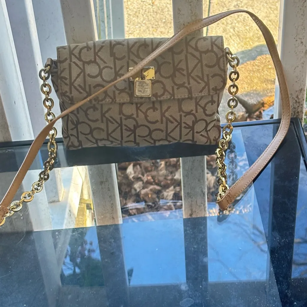 Calvin Klein Brown Logo Shoulder Bag - Image 4