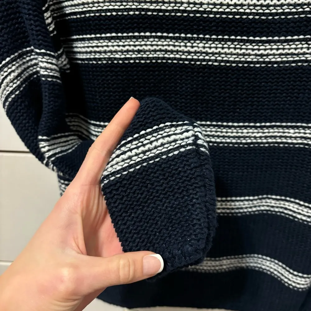 Vince Navy Blue & White Stripe Sweater - Image 5