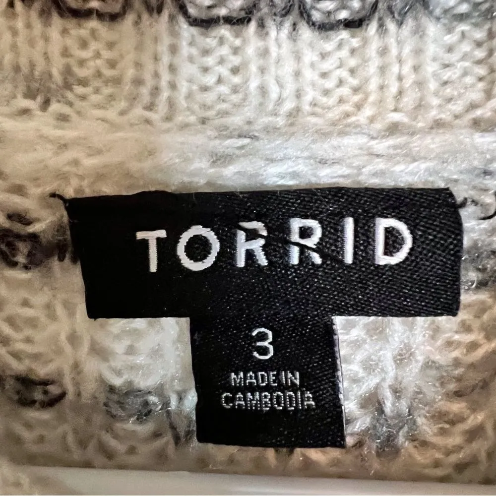 Torrid‎ 3X Turtleneck Sweater. Excellent Condition.  Super Comfy and Flattering. - Image 6
