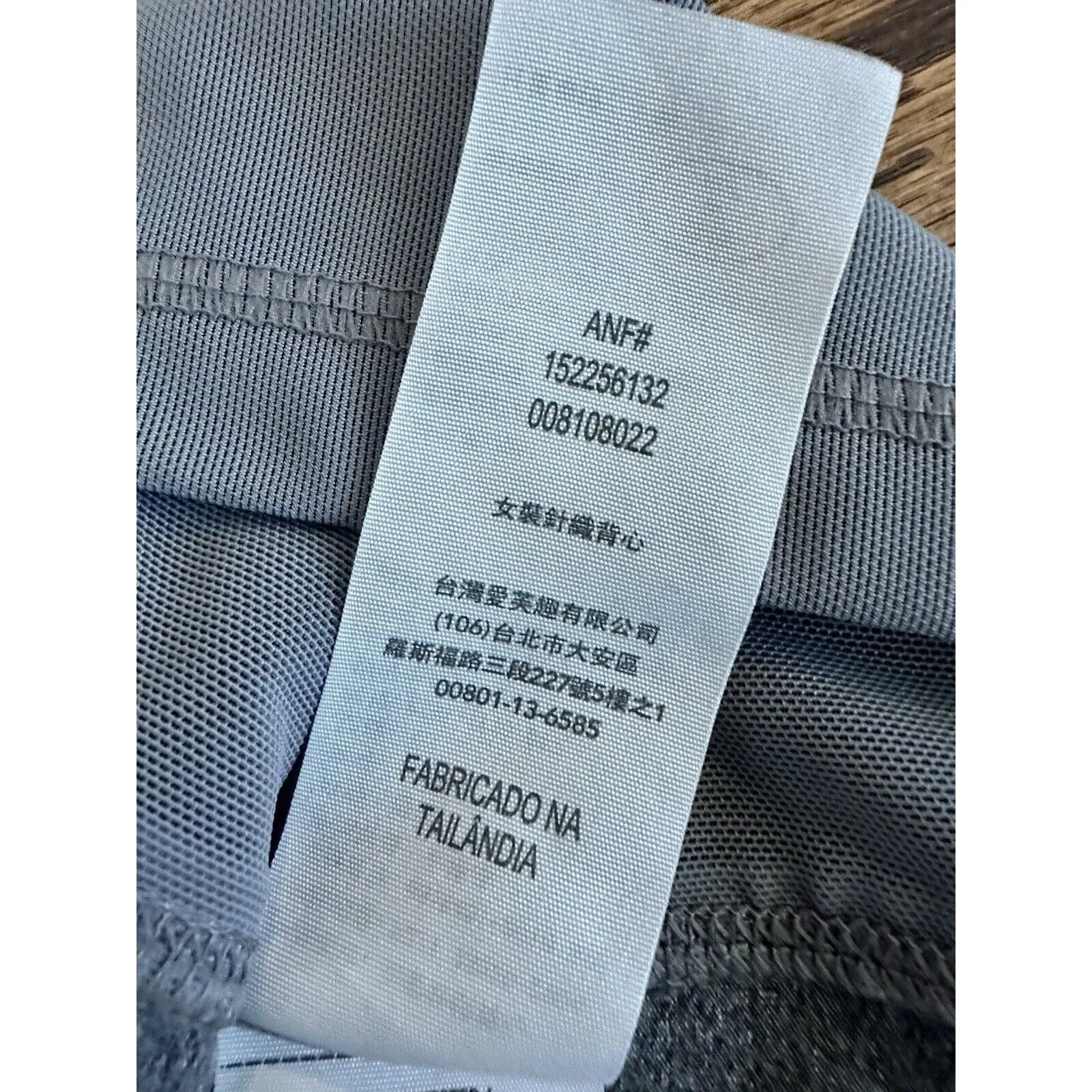 Abercrombie Fitch Womens Size S Small Gray‎ Workout Tank Top Mesh Sides EUC - Image 7