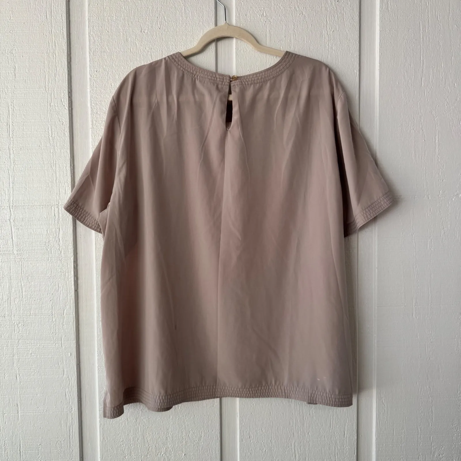 Laura Scott Woman Blouse Top Short Sleeve Keyhole Back Casual Plus Size … - Image 2