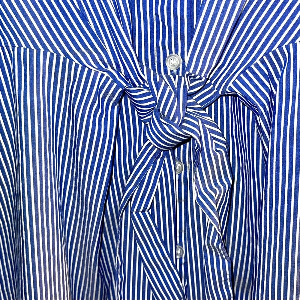 INK button down blouse with lace embellishments and flattering tie front Size XL - Image 4