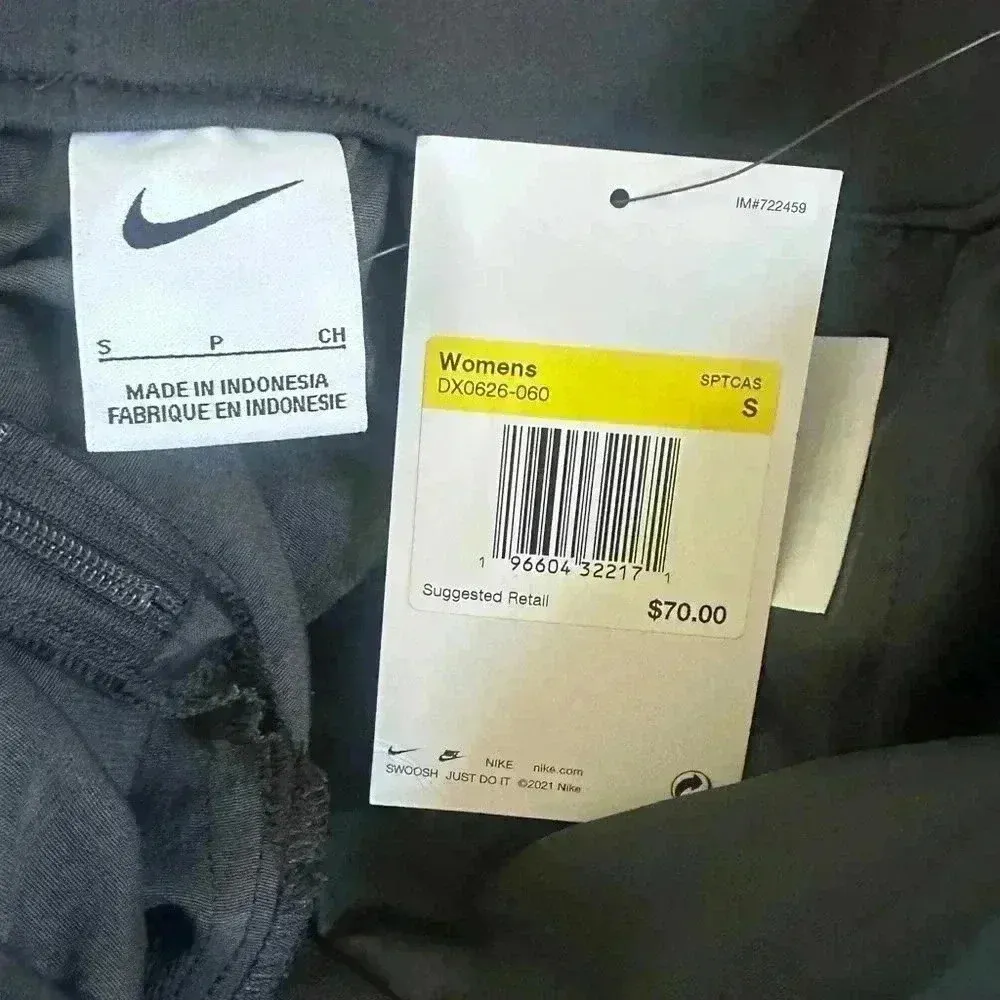 Nike Team Tech Pack Woven Short Womens Size S High Waist DX0626-060 Football - Image 5