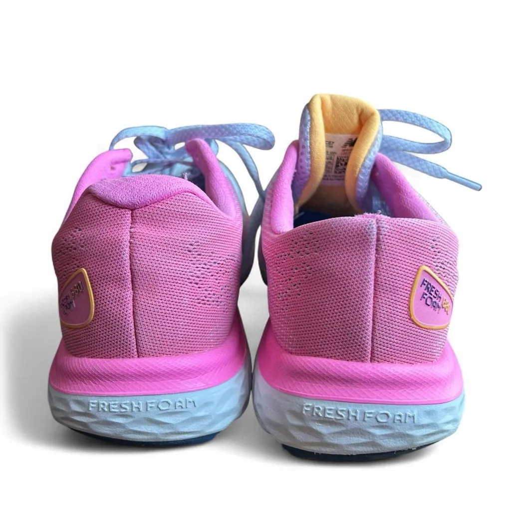 New Balance Fresh Foam 680 Women’s Sneakers – Size 7.5-Pink/ white/orange - Image 4