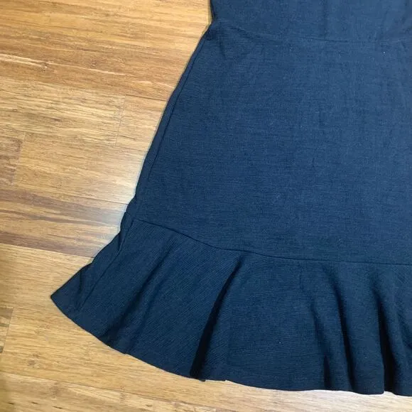 GAP Dress‎ Womens 6 Tall Black Apron Flounce Fit & Flare Sleeveless Ruffle Hem - Image 3