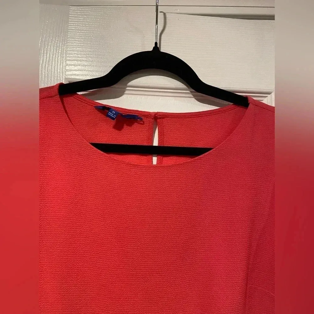 Apt 9 Pink Asymmetrical Tiered Top 3/4 Flare Sleeve Button Keyhole Back Size M - Image 4