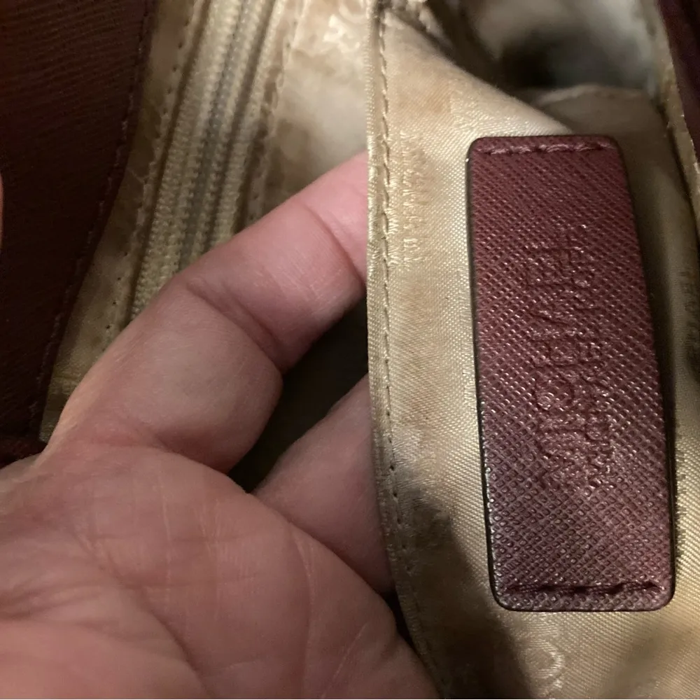 Michael Kors MK LEATHER BURGANDY TOTE SHOULDERBAG - Image 3