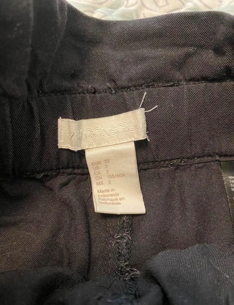 Paper Bag Shorts - Image 4