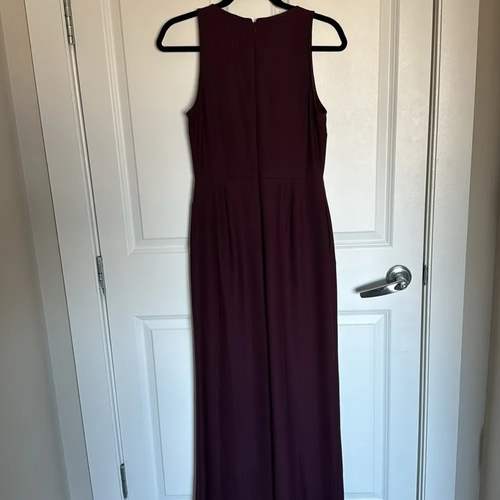 LEITH full length maroon v neck jumpsuit size small - Image 4