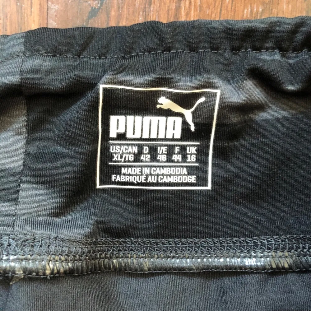 PUMA graphic print leggings, size XL - Image 3