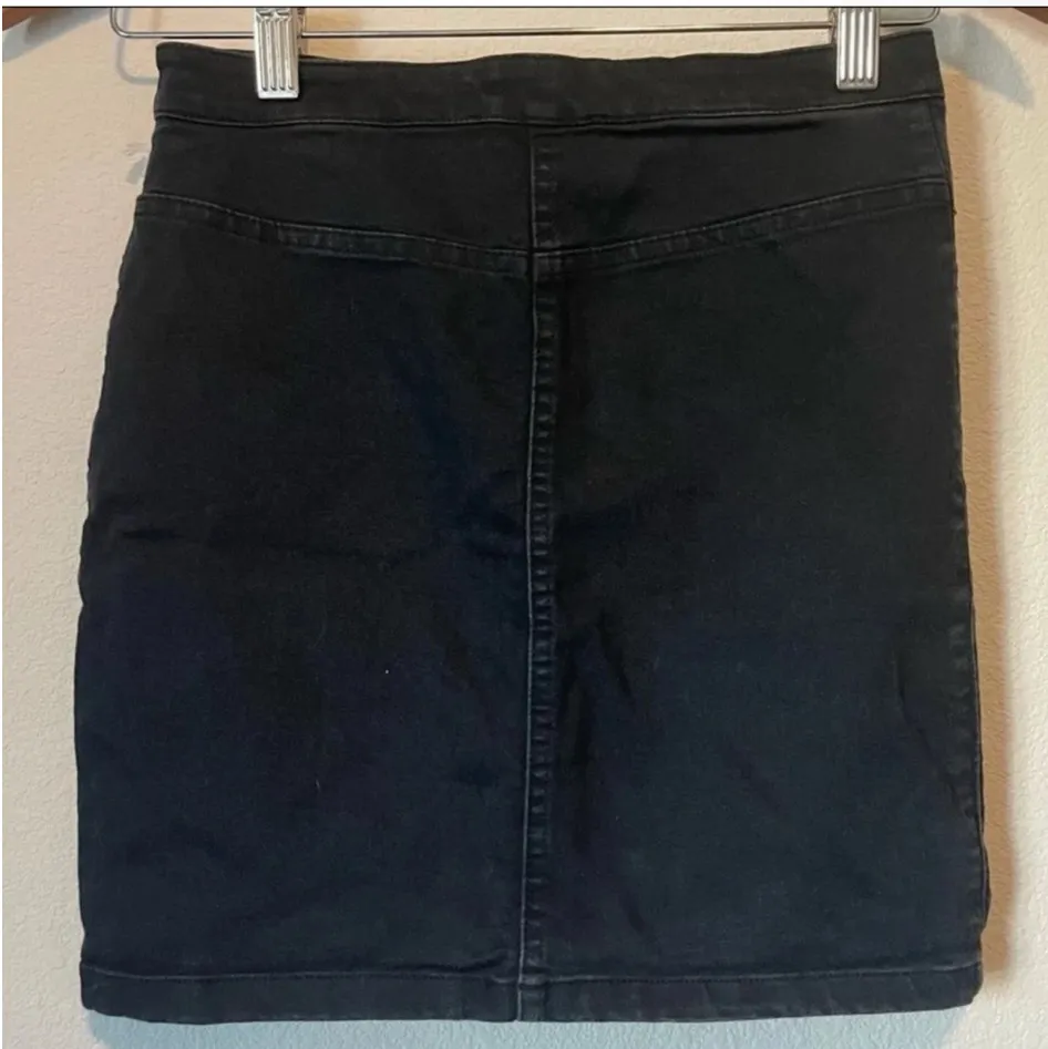 Black Denim Skirt Forever 21 - Image 5