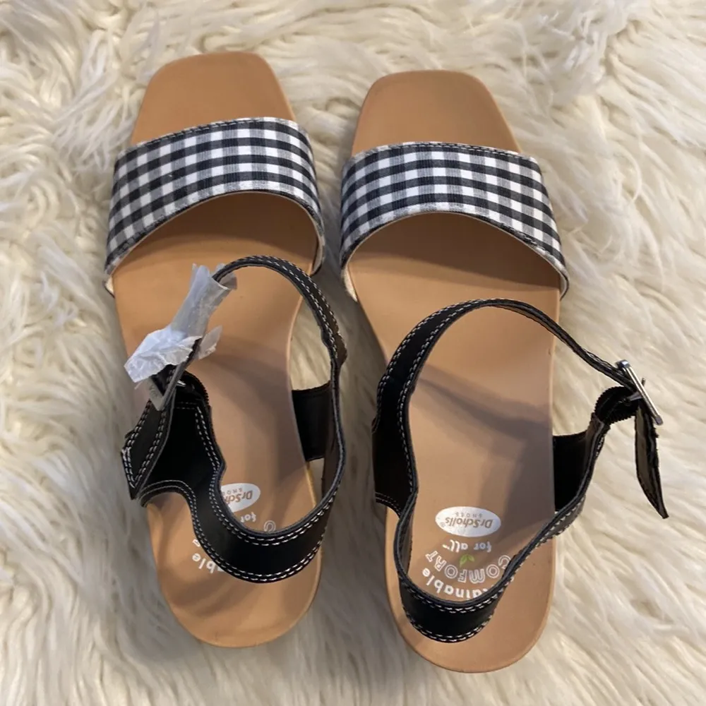 Dr.Schools Sandals size 9.5 brand new please see all photos wedge 3” heel - Image 9