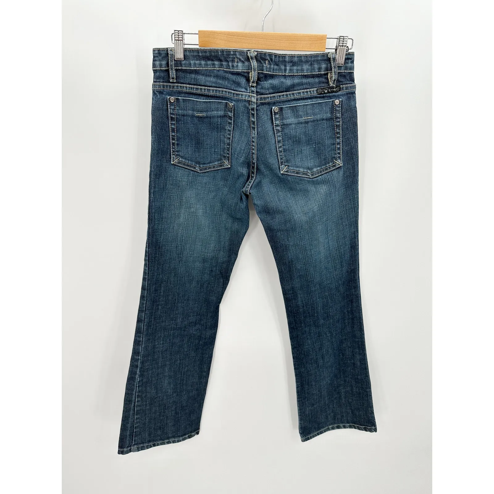 Oakley Dark Wash Blue Cotton Blend Bootcut Denim Jeans Women's Size 6 - Image 2