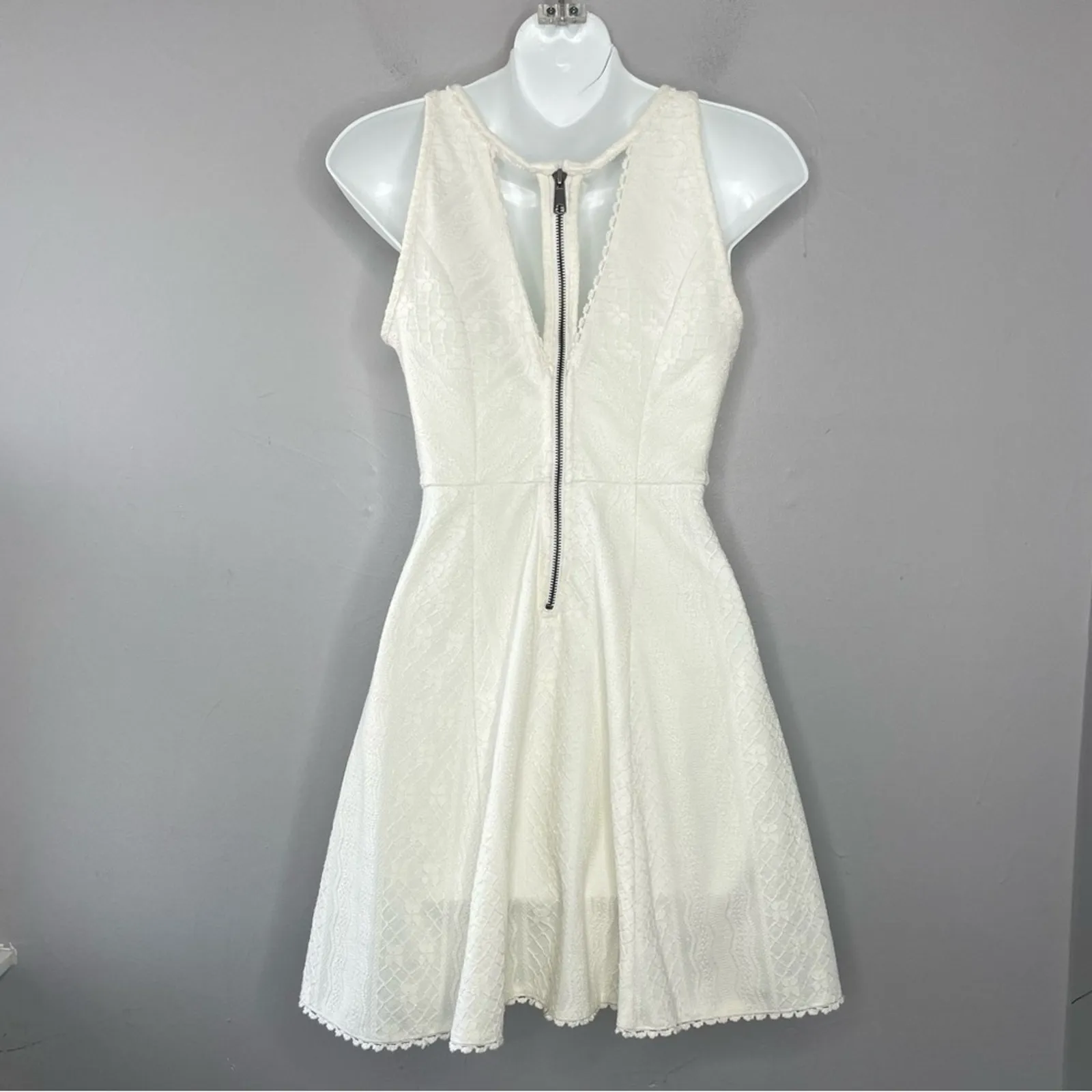 FREE PEOPLE White Mini Dress Womens 2 Bridal Wedding Spring Lace Honeymoon Date - Image 6