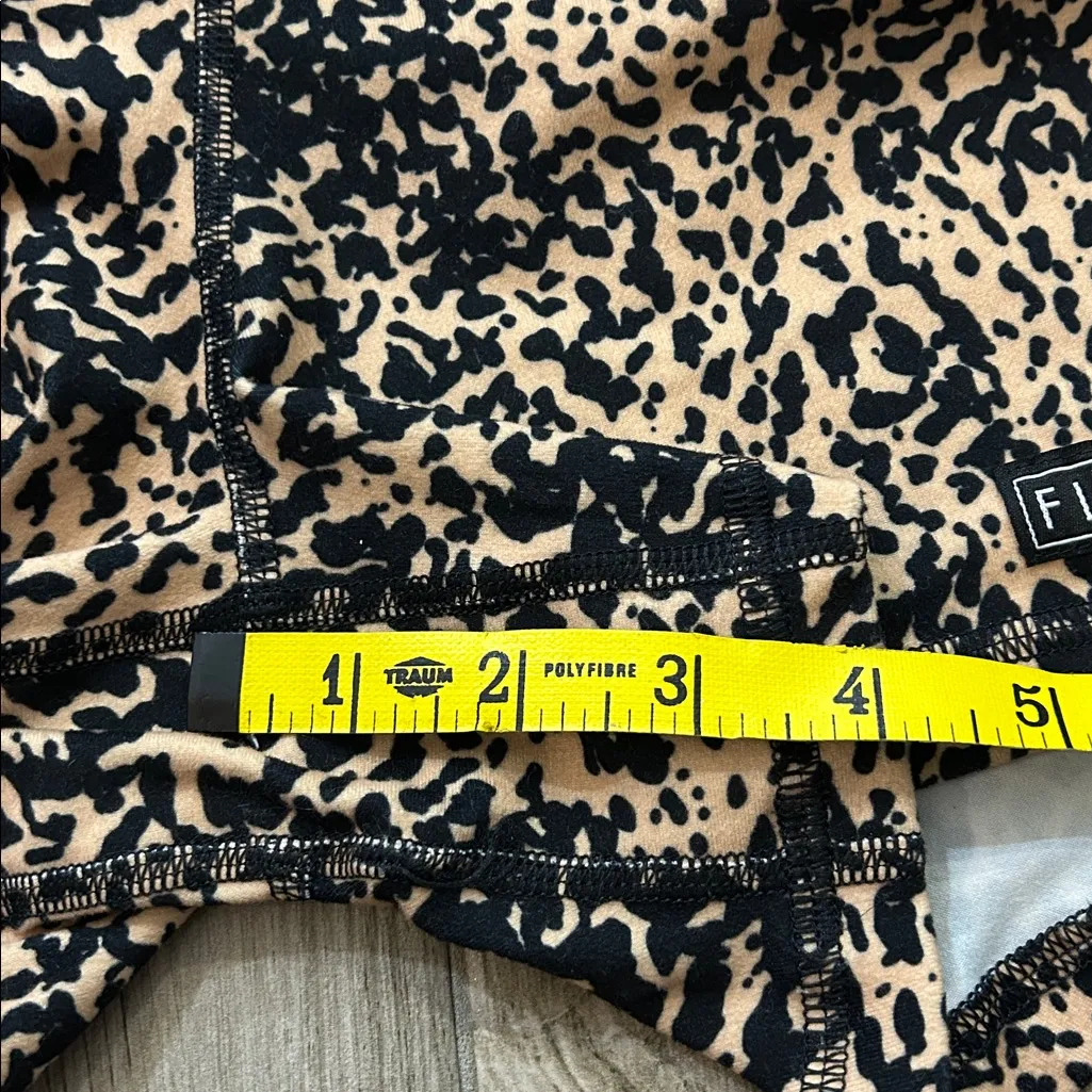 Nobull Fleo Shorts  - Image 5