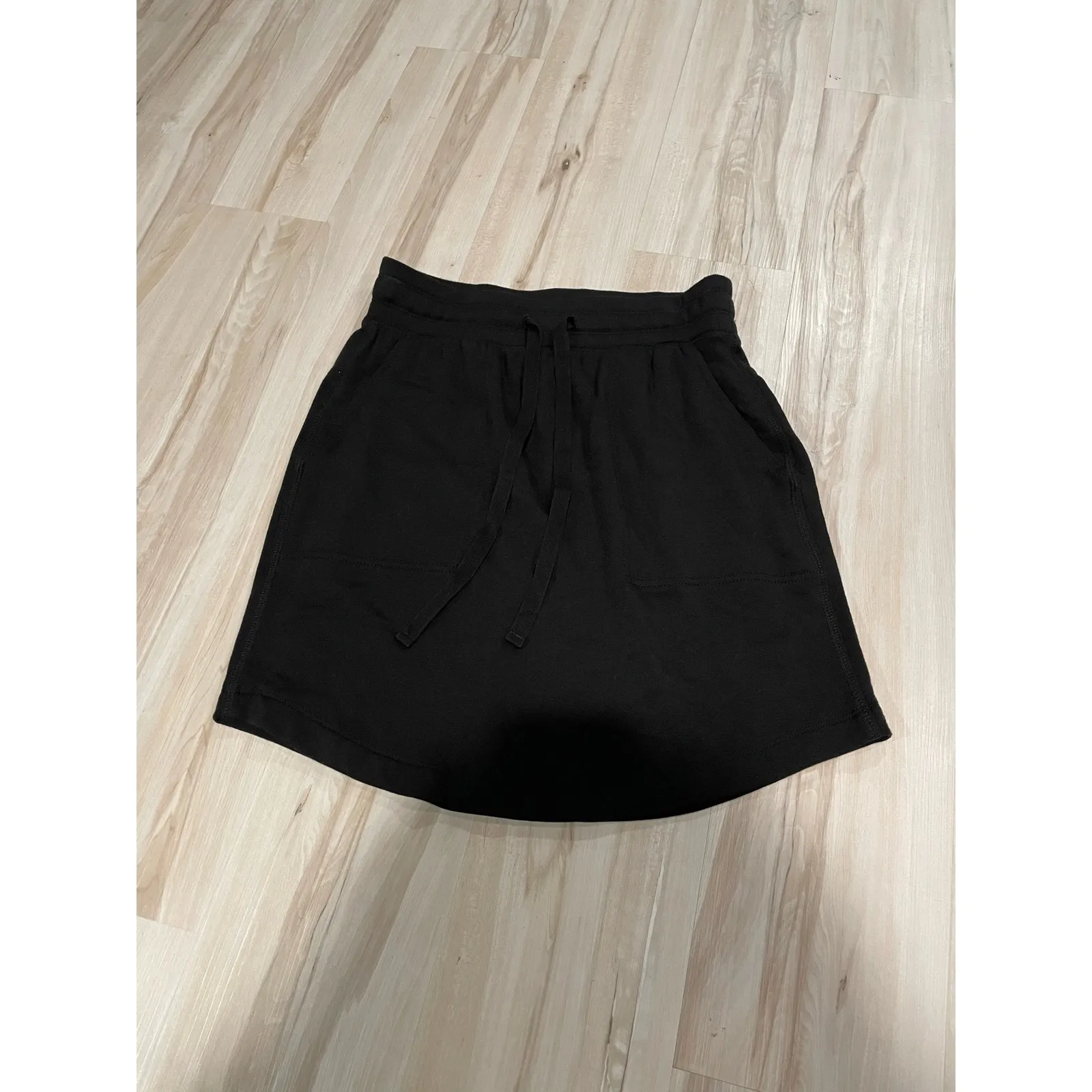 Lou & Grey Loft Wanderweave black stretchy skirt with pockets XS - Image 3