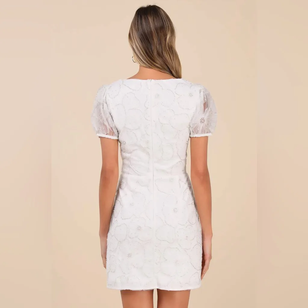 Lulus Tarabya Classic White 3D Floral Beaded Mini Dress Size Medium NWT - Image 8