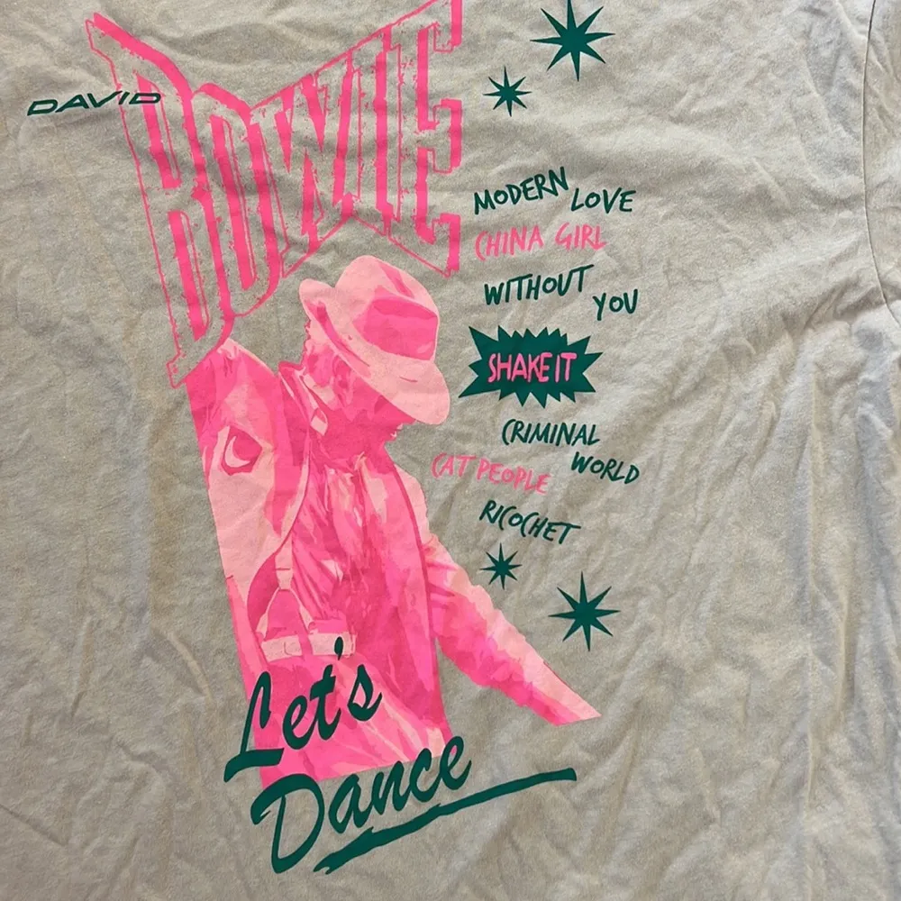 Bowie Graphic Tee in Tan and Pink Size M - Image 2